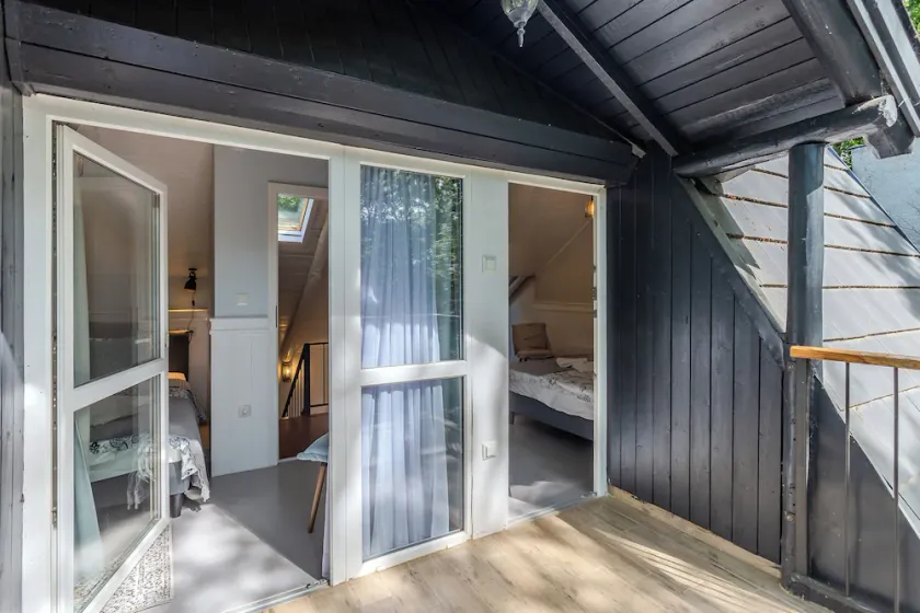 BalChill House With Sauna And Jacuzzi - Happy Rentals - Image 1