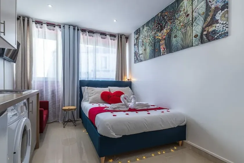 Venez profiter de votre Escapade Parisienne pour séjourner dans notre logement. - Image 1