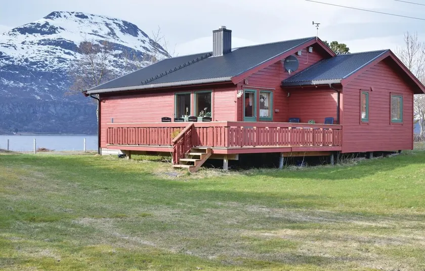 Three-Bedroom Holiday Home In Hol I Tjeldsund - Image 1