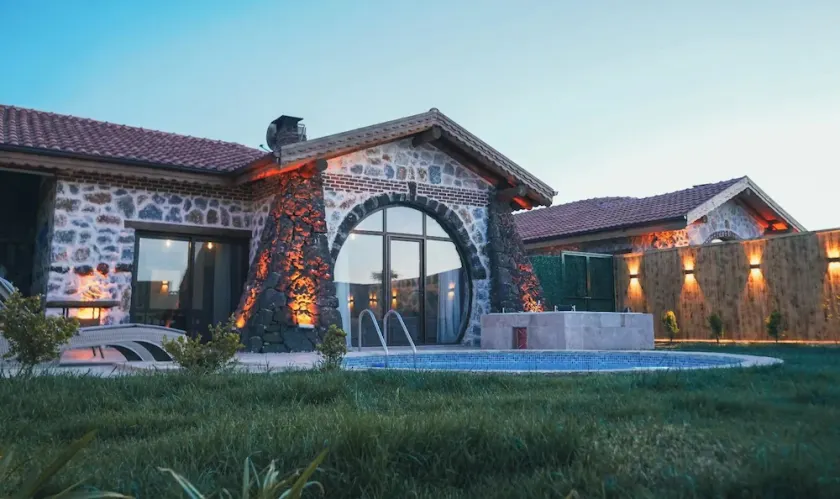 Liva Villa - Image 1