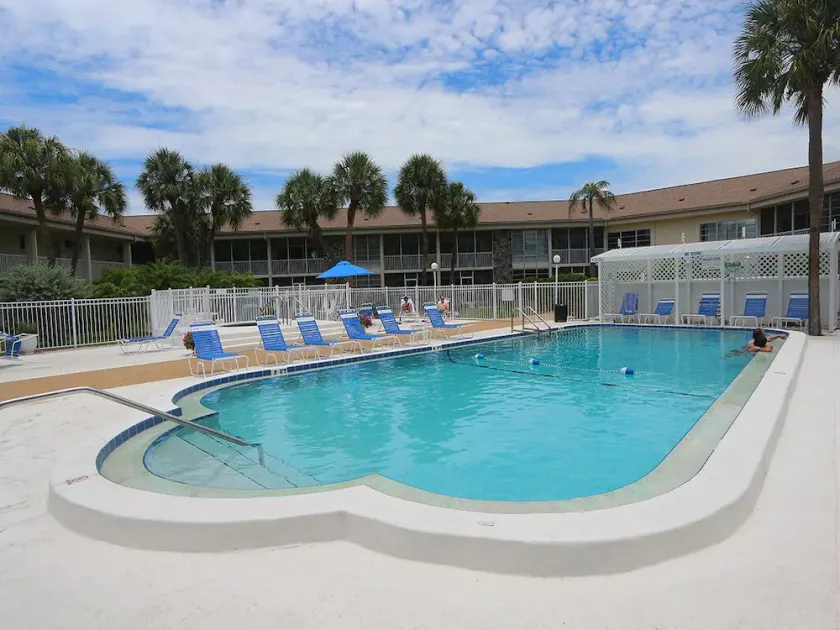 Kingston Arms 11-B: 2 BR / 2 BA Condo sur Lido Key par RVA, pour 4 - Image 1