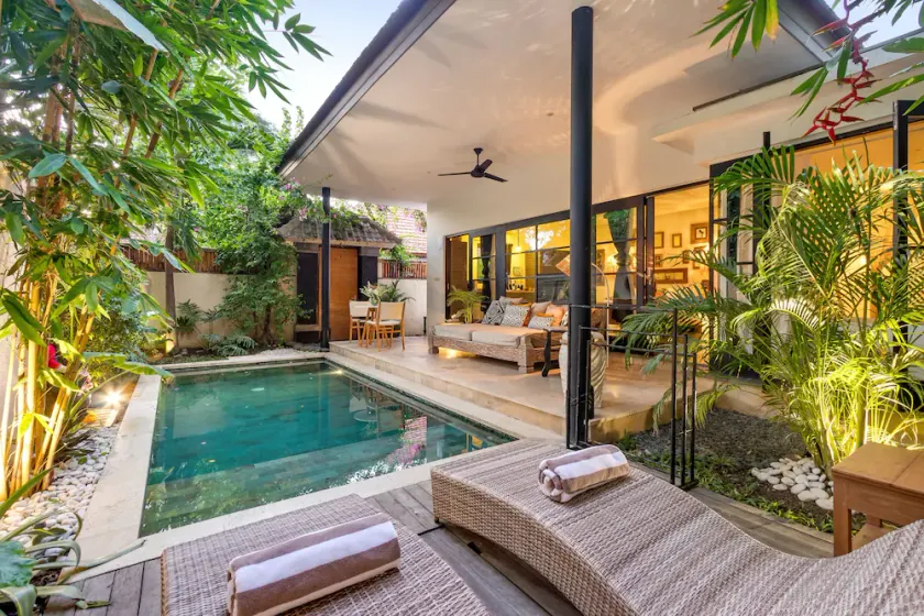 Villa Lora by Villa Finder - Image 1