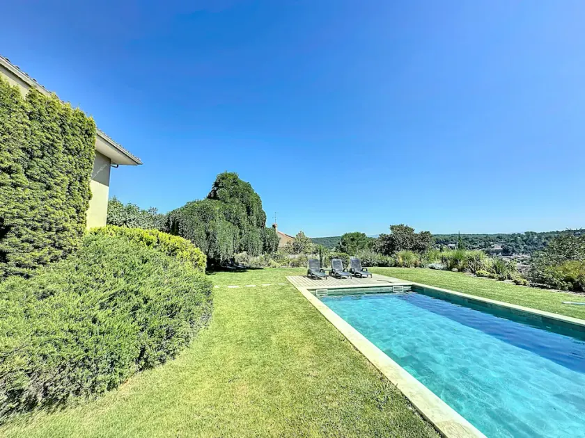Pool villa og panoramaudsigt til fods af landsbyen Carcès. Tæt på Lorgues - Image 1