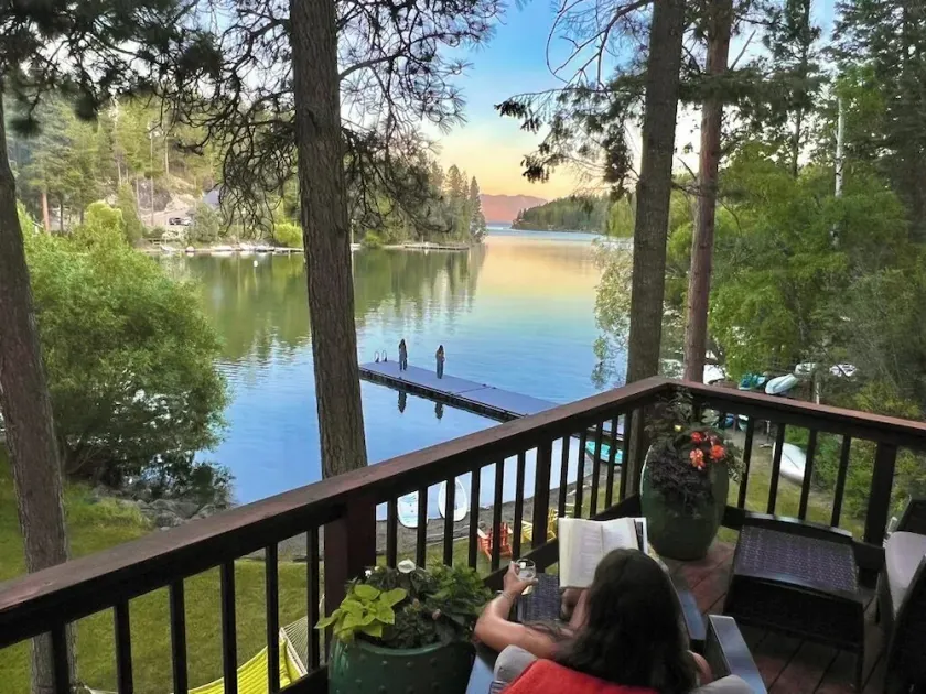 Flathead Lake Retreat ~ neu renoviert 150 Meter von Lake Frontage auf Serene Bay - Image 1