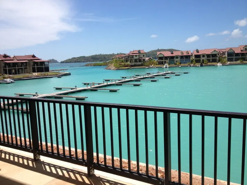vista para o mar apartamento e ilha dos cervos - Image 1