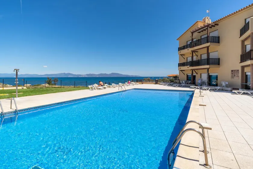 Gala: Appartement avec piscine communautaire et vue imprenable - Image 1