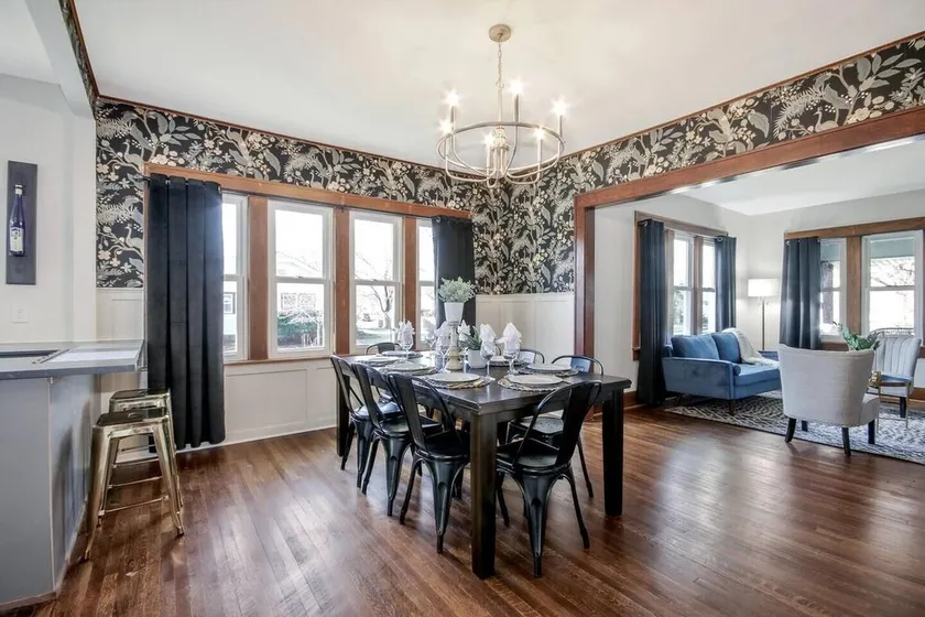 Bluebird Bungalow Geräumiges Zuhause Ideal für Familien und Große Gruppen - Image 1