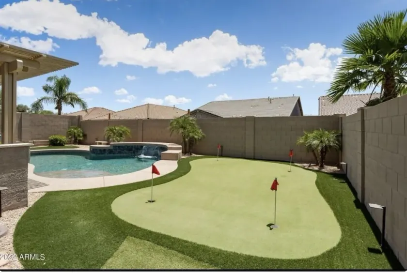 Beautiful Home with Pool and Putting Green! - Image 1