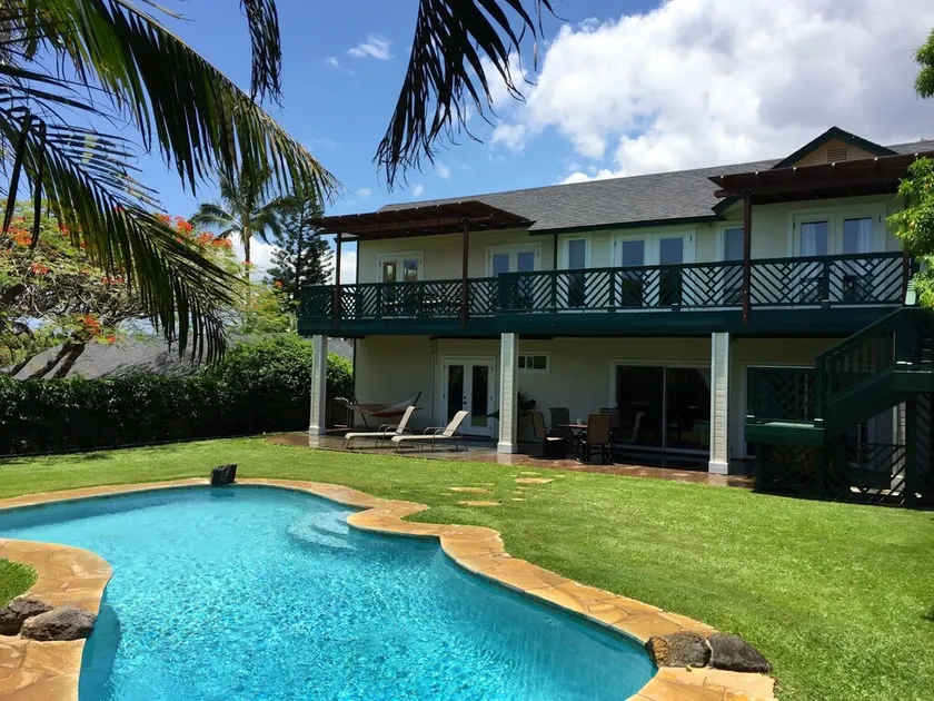 Big Family Home, Pool & Yard, 2 Lanai's, Vues, Option A / C, Situation! - Image 1