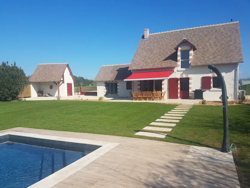 LA ROTIERE LODGE DU CERVOLET 4-bedroom house in the Loire Valley - Image 1