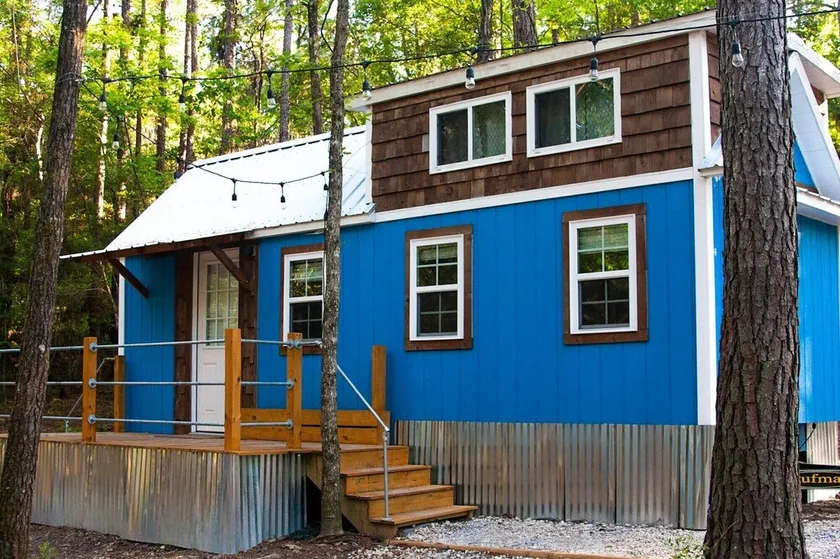 Tiny House - The Shindig - Image 1
