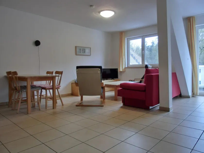 2-zimmer-ferienwohnung für 4 Personen im 1. Obergeschoss -mit Wlan - Image 1
