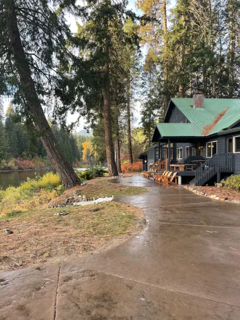 River's Edge - Waterfront Familievenlig Cabin - Image 1