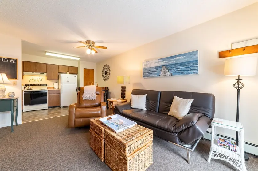 Awesome in Walloon Village - Image 1