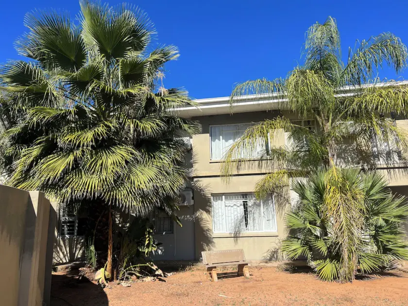 Tsumeb Park Self Catering Suites  - Image 1