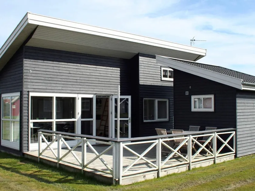 6 person holiday home in Gudhjem - Image 1