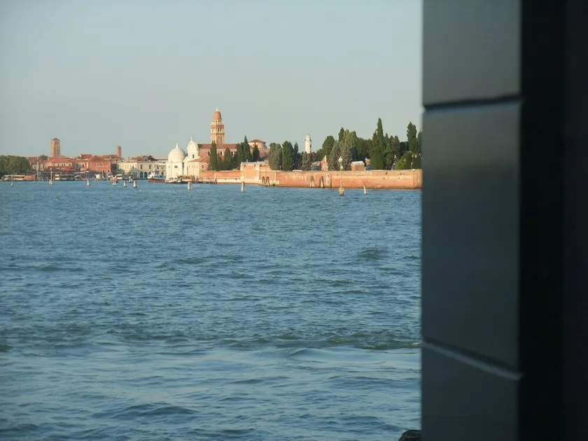 LUXUEUX APPARTEMENT DANS LE COEUR DE VENISE - Image 1
