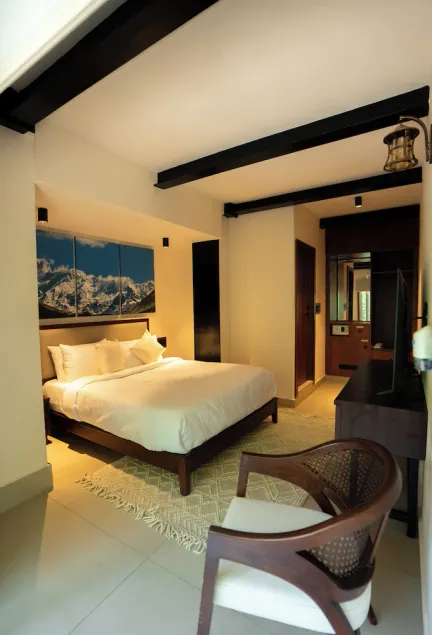 The Big Bridge- A Boutique Hotel On A Bridge - Image 1