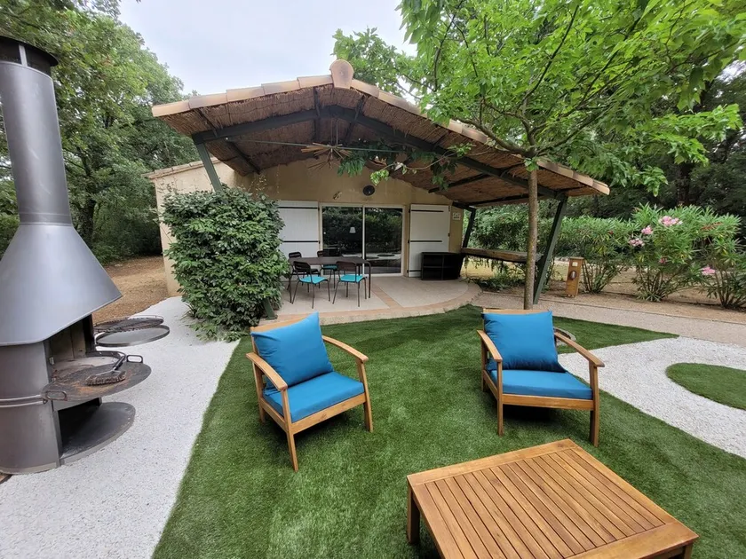 --- Lavender Cottage --- - Image 1
