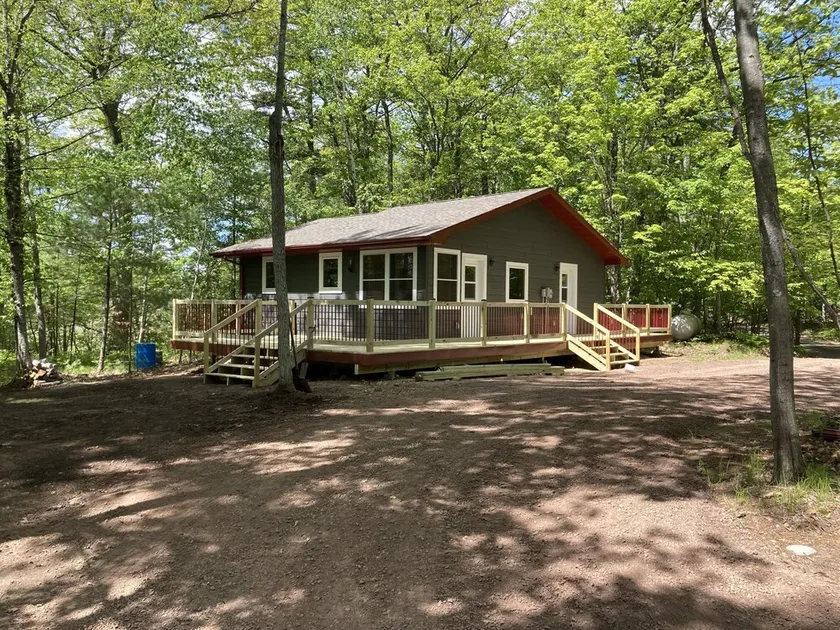 Cozy Cabin on Beautiful Pike Lake Chain - Image 1