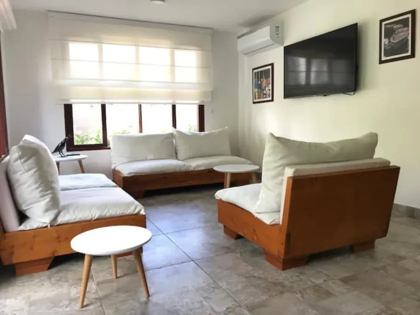 Cabin in Bello Horizonte only 50 m from the beach - Image 1
