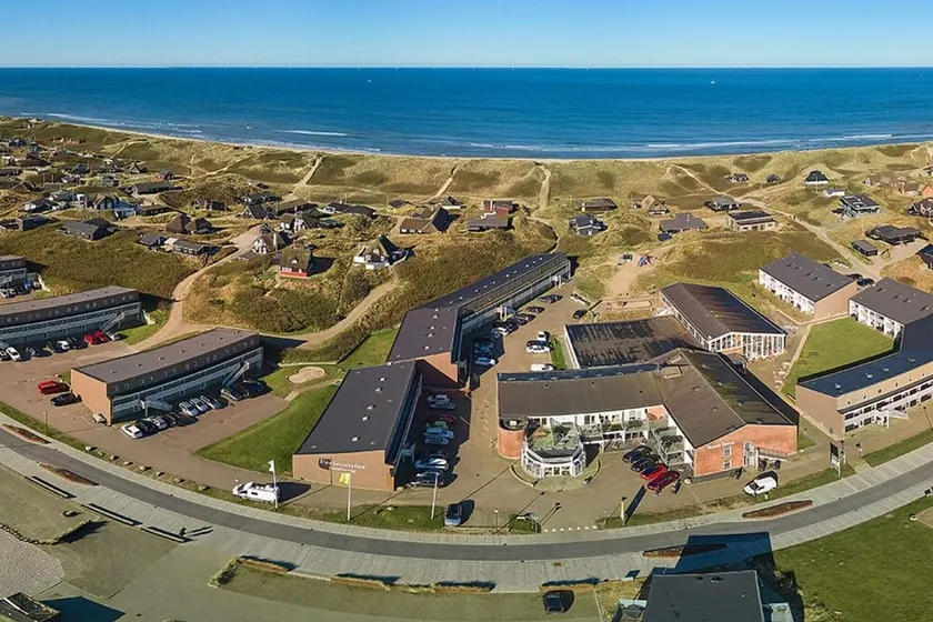 8 person holiday home in Ringkøbing - Image 1