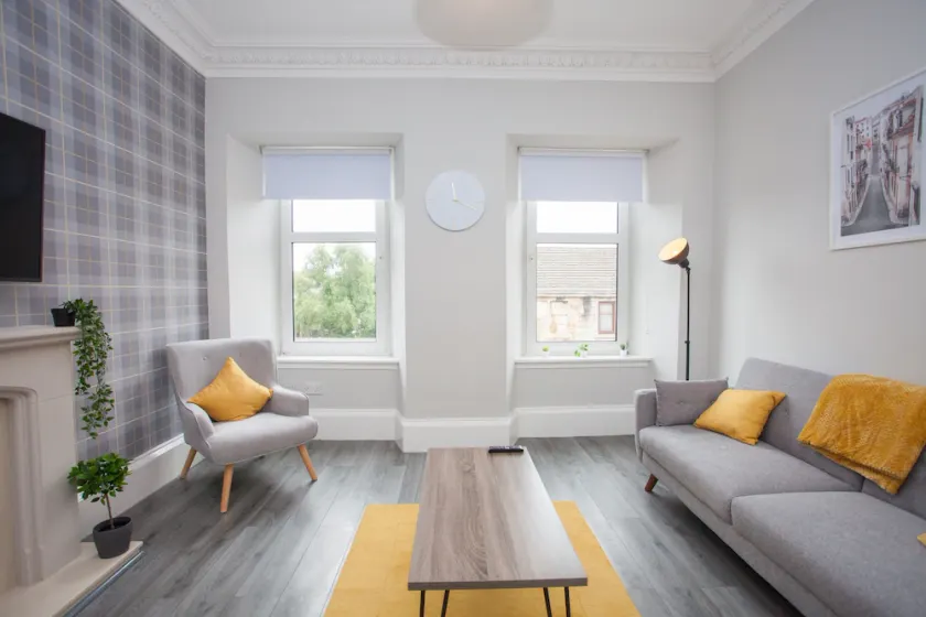 The Warwick Apartment - Image 1