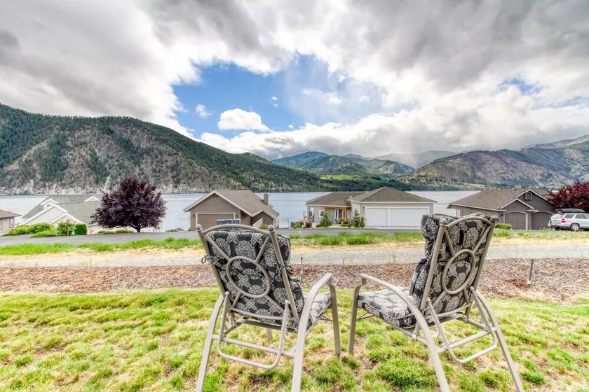 Lake Life at Wapato Point - Image 1