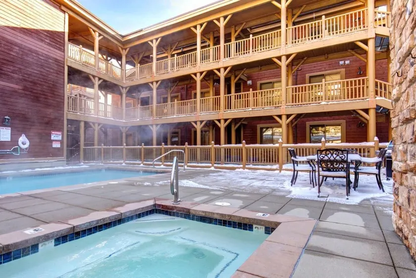 Black Bear Lodge by KBM Resorts - Image 1
