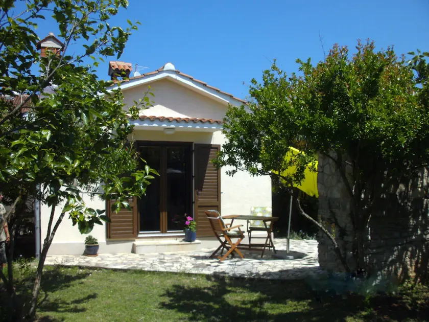romantic cottage for 2 persons - Image 1