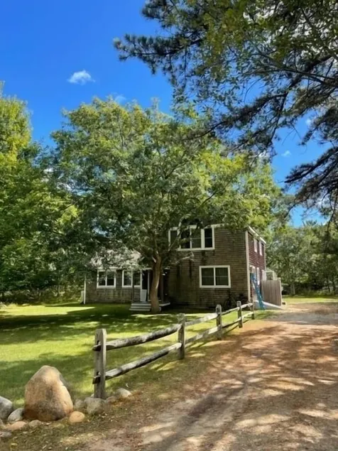 West Tisbury Country Home - Image 1