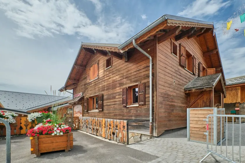 Chalet 1 sur la route du tour - Image 1