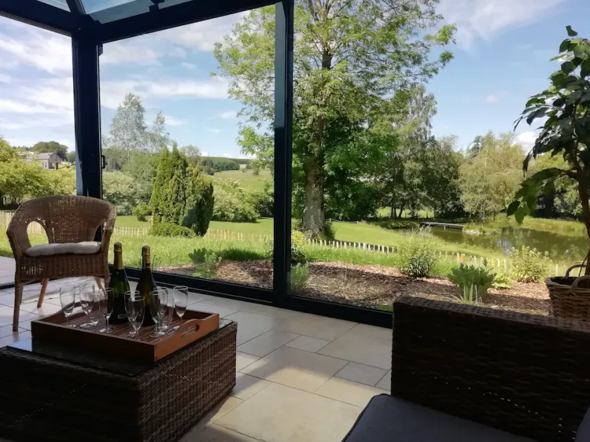 Gîte-Panorama-Vue sur Etang-Ensuite - Image 1