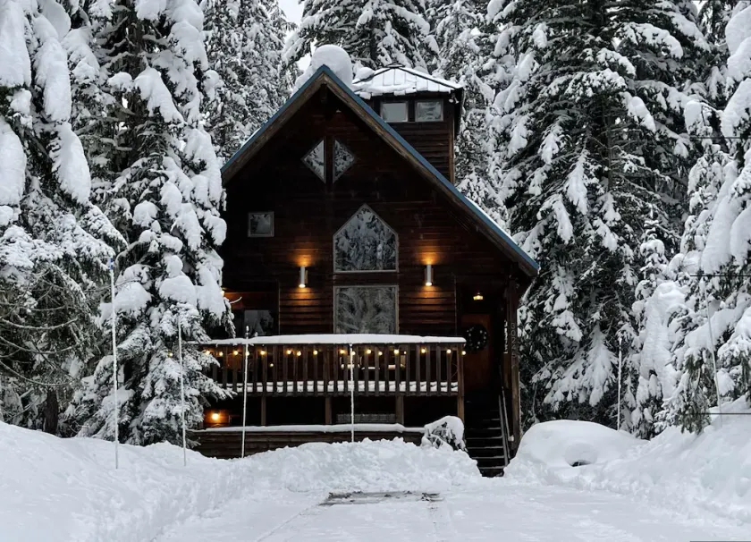 Luksus Bjerghus i Regeringslejr. Book til Ski Camp!  Sovepladser 6-8, hund ok - Image 1
