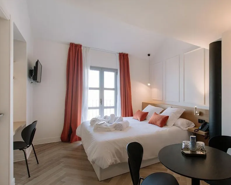 Premium-Vista città-Appartamento-Bagno privato - Image 1