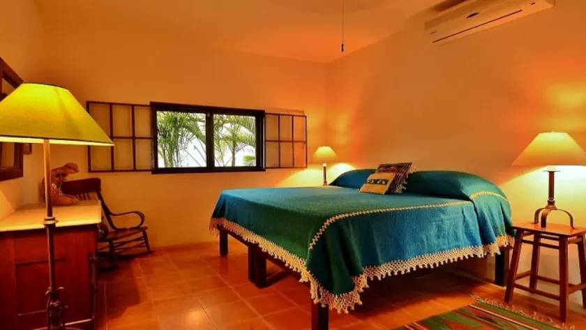 La Hacienda West Wing Villa Nº 1 de 3 Villas / ver Pool Villa & Upstairs Studio - Image 1