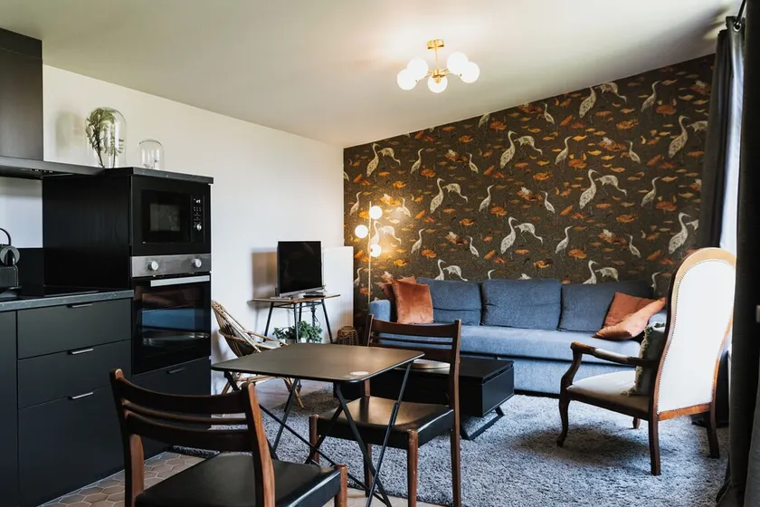 Appartement les Glycines - Accès Piscine - Image 1