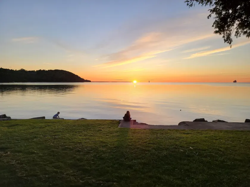 Premier Waterfront Home Downtown Sister Bay - Image 1