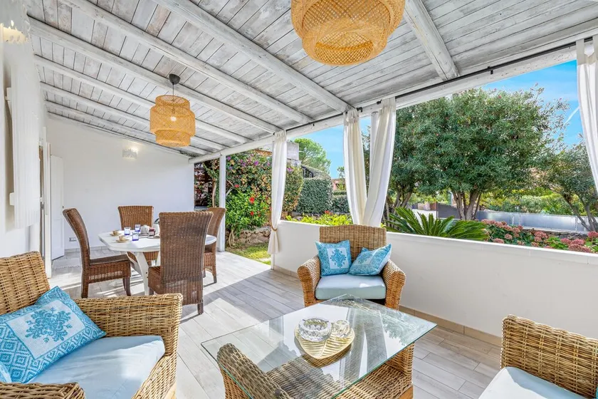 Maison de vacances méditerranéenne avec Wi-Fi, climatisation, jardin et terrasse - Image 1