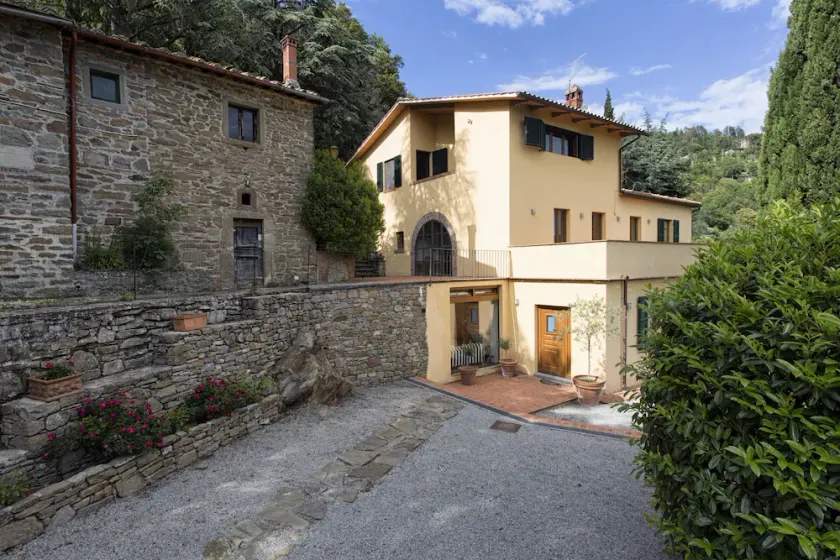 Villa in Torreone with 4 bedrooms sleeps 10 - Image 1