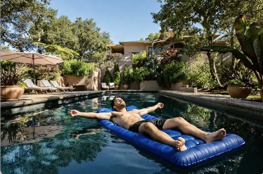 Resort-like Villa, 50' Infinity Edge Pool, Garden, Peaceful, Luxurious - Image 1