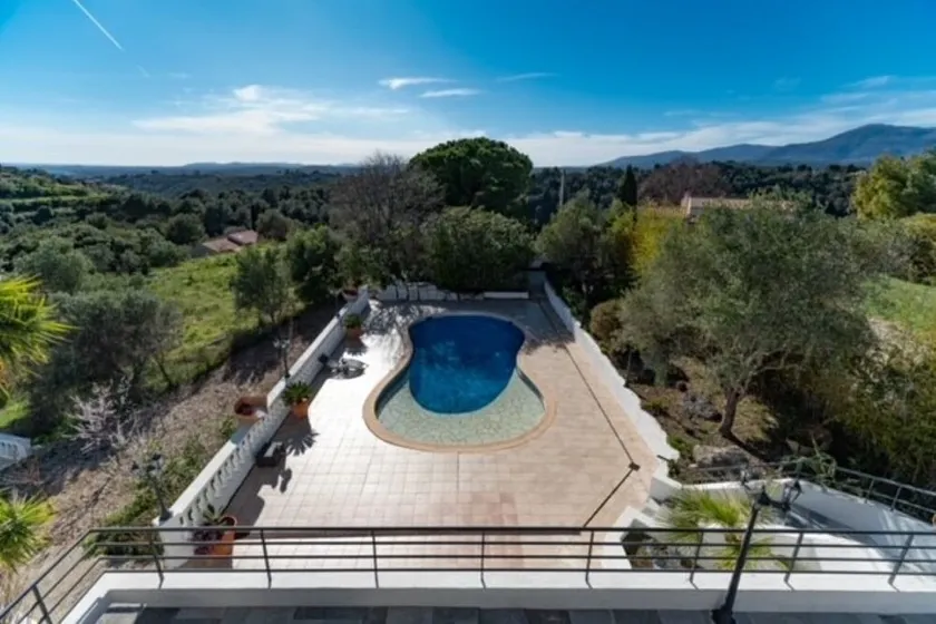 Californian villa with large pool, 15 minutes from the beach - Image 1