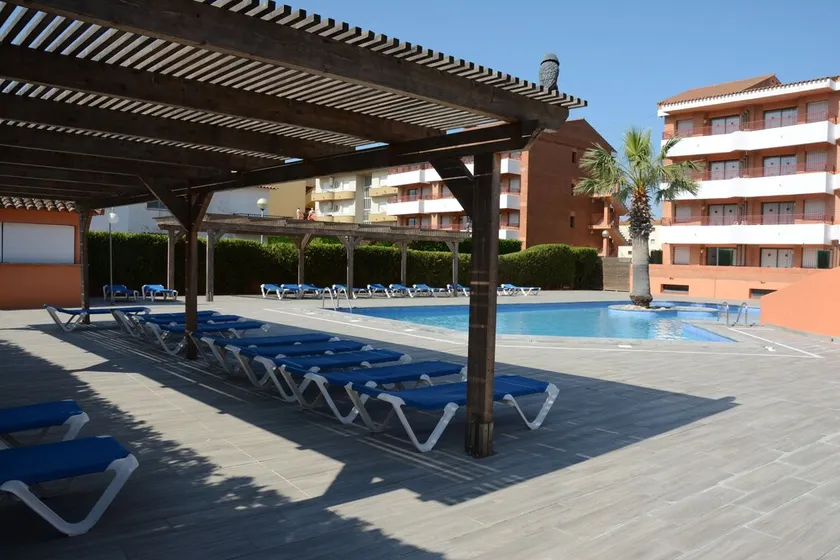 Sa Gavina C, 2 Bedroom apartment with WIFI, POOL, LIFT, balcony or terace. - Image 1