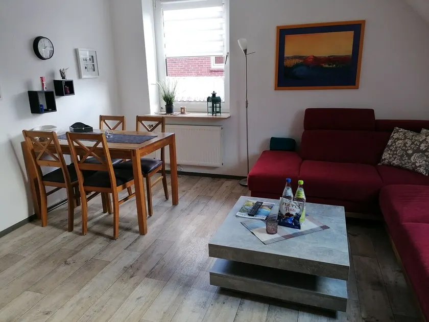 Our apartment is located in a quiet side street on the upper floor - Image 1