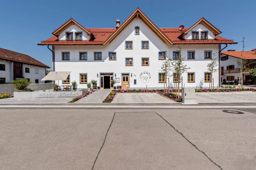 Holiday Home 'Schlöglhof' with Balcony and Wi-Fi - Image 1