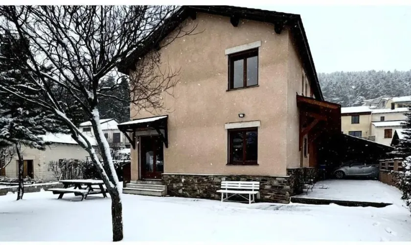 La Granja - Maison type chalet avec jardin - Image 1