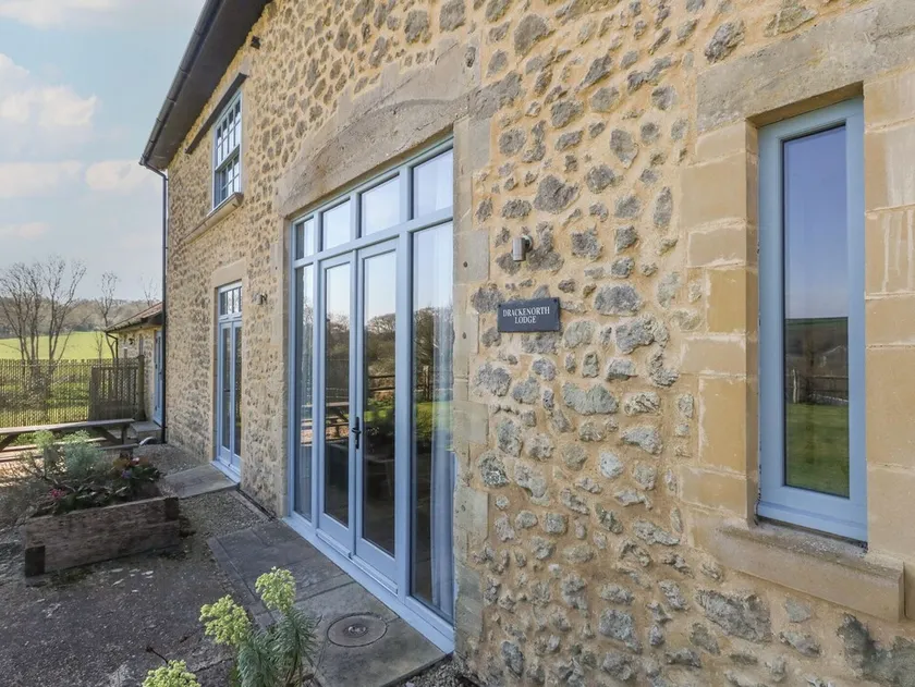 Stapleford Farm - Image 1