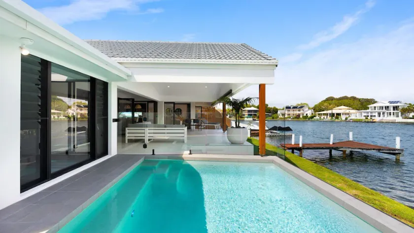 Seamount Quay 22 - Waterfront views, private pool & fishing from your own jetty - Image 1