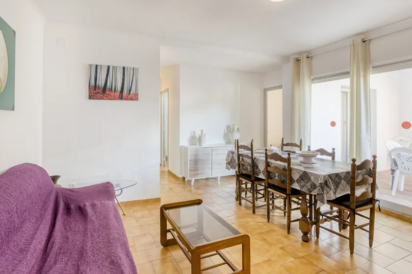 Apartment on the Paseo Marítimo '1-3' close to the Beach with Terrace & Wi-Fi - Image 1