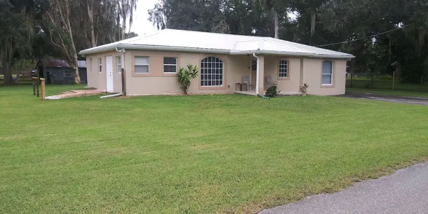 The Florida farm house - Image 1